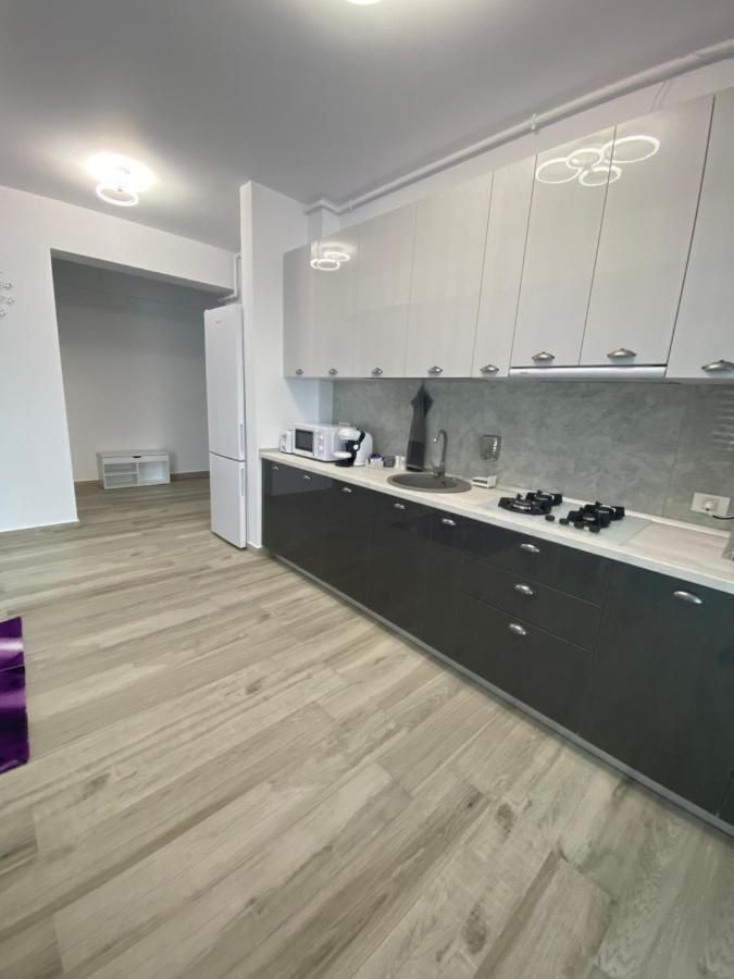 Alemar Royal 1 Apartment นาโวดาริ ภายนอก รูปภาพ