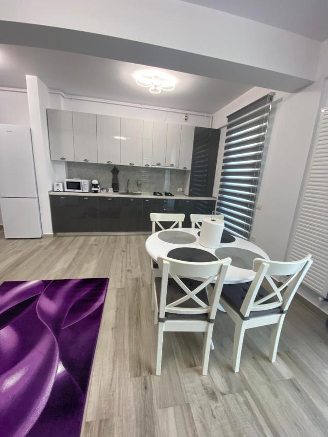 Alemar Royal 1 Apartment นาโวดาริ ภายนอก รูปภาพ