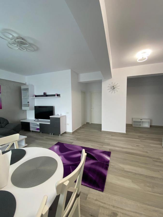 Alemar Royal 1 Apartment นาโวดาริ ภายนอก รูปภาพ
